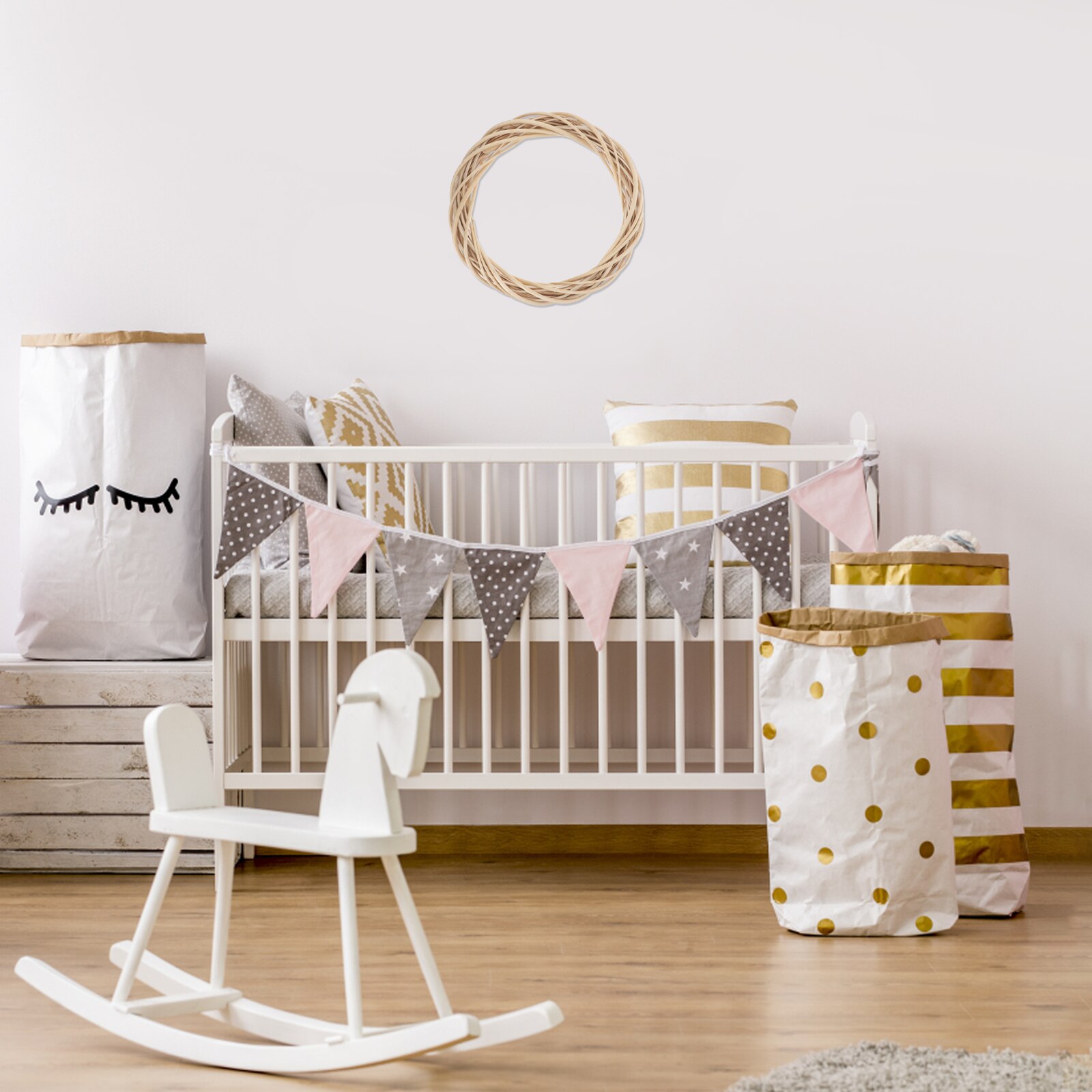 Grapevine Wreath Vine Branch Wreath Decorative Wooden Twig for Craft Decor Door House(Dia 20cm Black)