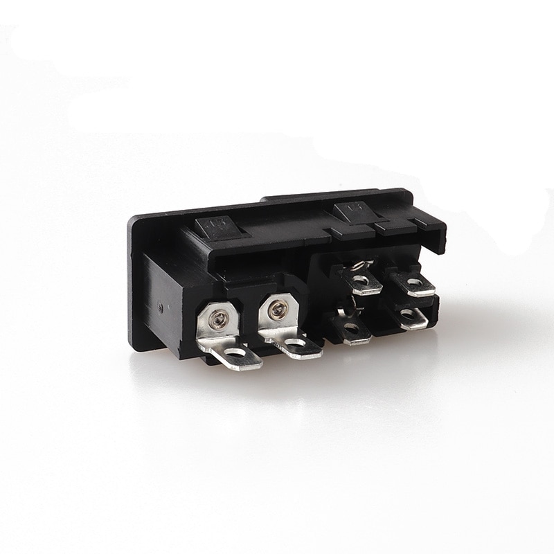 Lz -8-29 2p iec stikkontakt  c8 kontakt med lampe med vippebryter
