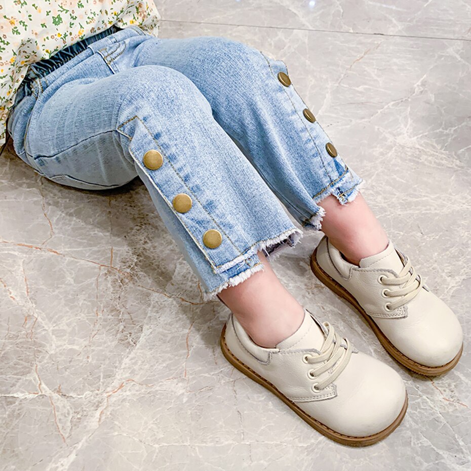 Jeans ragazza bottone Fly Jeans per bambini per ragazze Jeans strappati per bambini primavera autunno abiti per ragazze