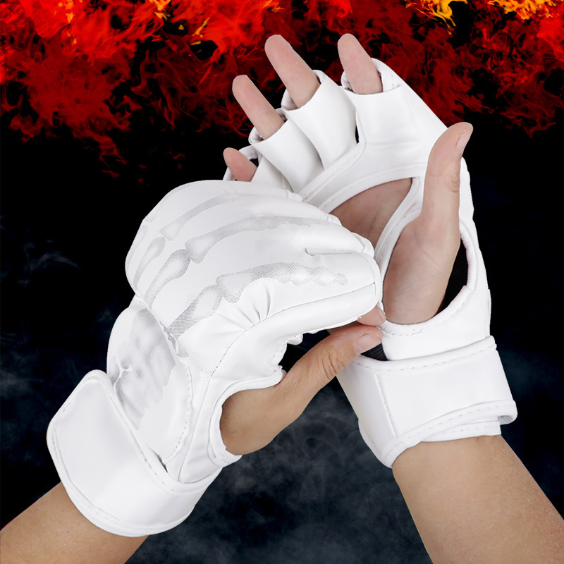 Professionele bokshandschoenen met halve vingers voor volwassenen Kinderen MMA Gratis zandzaktraining Beschermende vechtuitrusting Boksuitrusting Luta: WHITE
