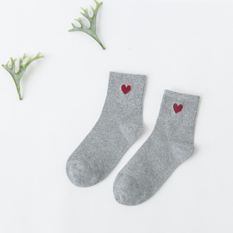 Japanese Women Socks Cotton Novelty Love Heart Pattern Cute Socks Ladies Hiphop Sports Cool Socks Harajuku Accessories: middle grey