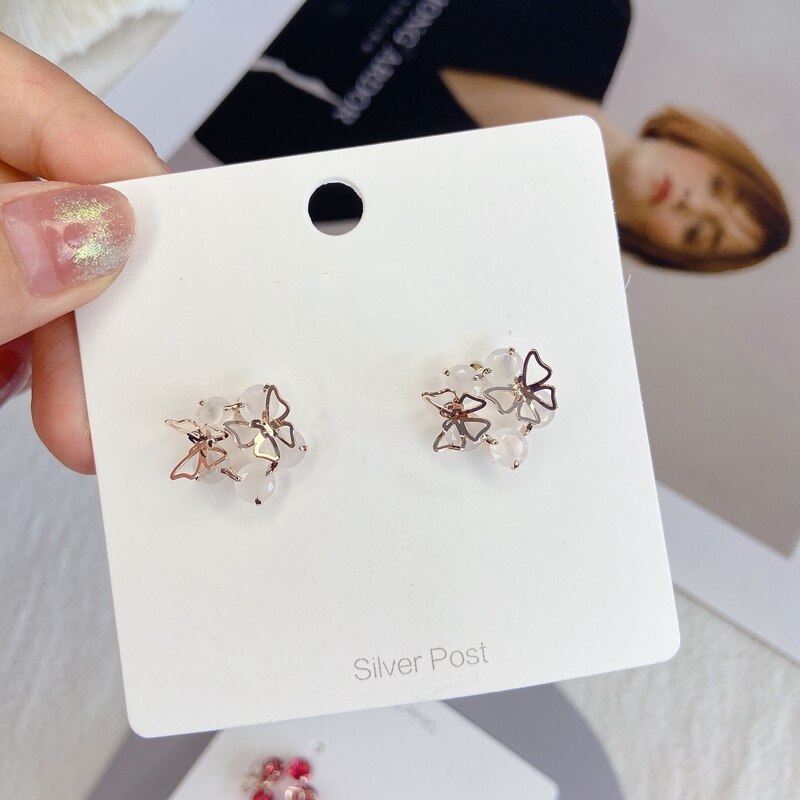 MENGJIQIAO Coreano Nuovo Sveglio Elegante Acrilico Del Fiore del Metallo Della Farfalla Orecchini con Perno per Le Donne La Moda Boucle D' Oreille Ragazze Gioielli