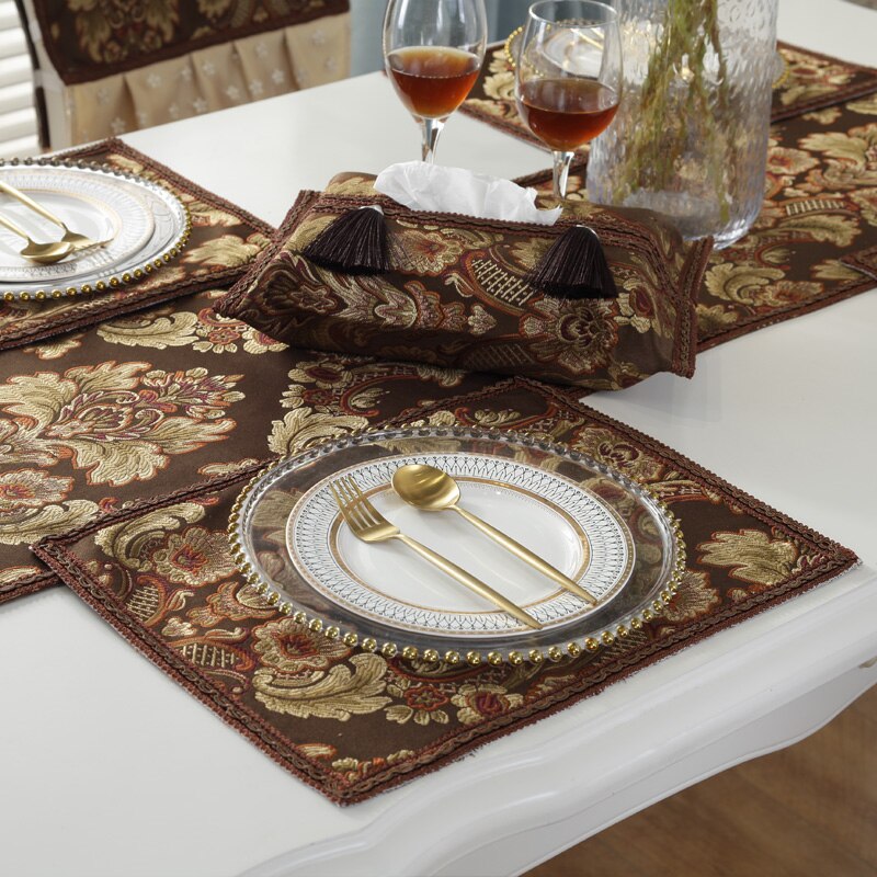 Eurooppalainen klassinen jacquard-tabletti kodin ylellinen kangas kulho matot lasinalus ruokapöytä sisustus länsimainen ruoka lämmöneristys pöytämatot