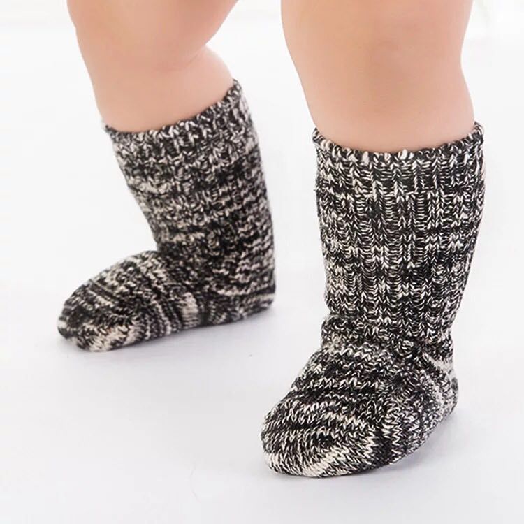 Otoño Invierno niños calcetines gruesos calcetines para niños niñas calcetines tejidos niños 1-4 años calcetines hasta la rodilla