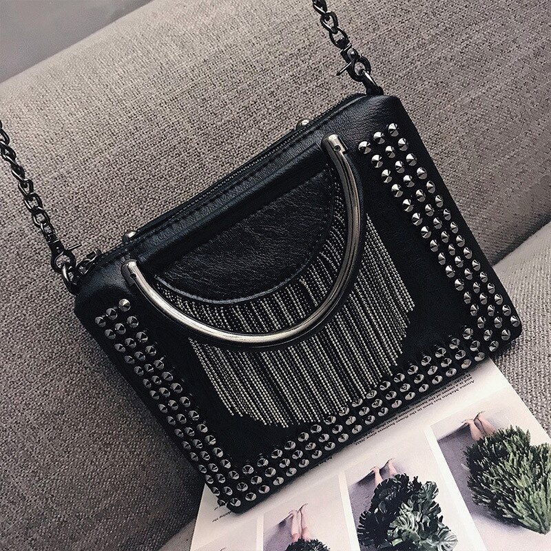 Punk Style Women Bag Top-handle PU Leather Handbag with Rivet and Tassel Purse Women&#39;s Shoulder Bags Small Cross Body Bag Chain