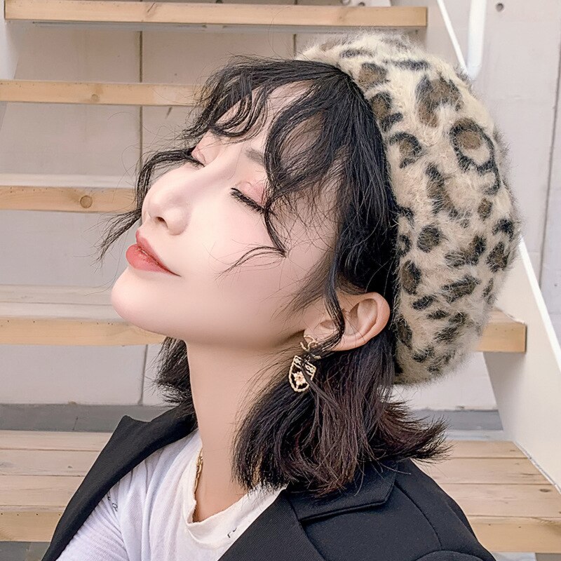 Koreansk vinter dam leopard basker varm retro målarhatt utomhus varm kupoltryck hatt