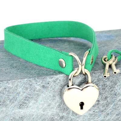 Cool Punk Goth heart love lock collar necklace Necklace Metal Love clavicle necklace Adjustable Jewelry for Women: Emerald green