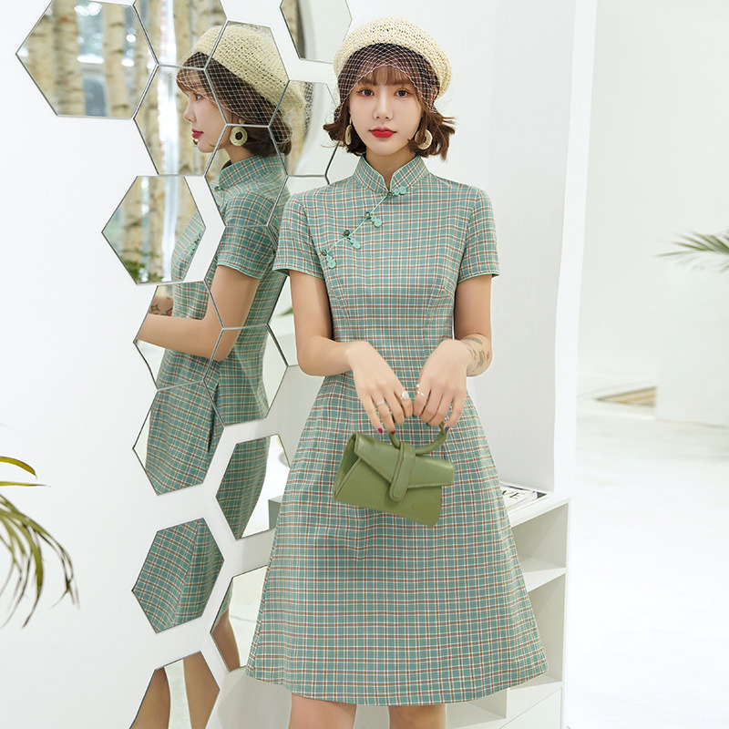 Ropa China de seda para mujer, Cheongsam de estilo chino, vestido tradicional diario, Qipao de seda satinada: 8936 / L