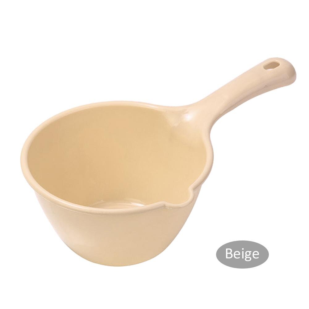 Plastic Thickened Water Scoop Kitchen Long-handle Water Scoop Shower Scoop for Baby Children: Beige