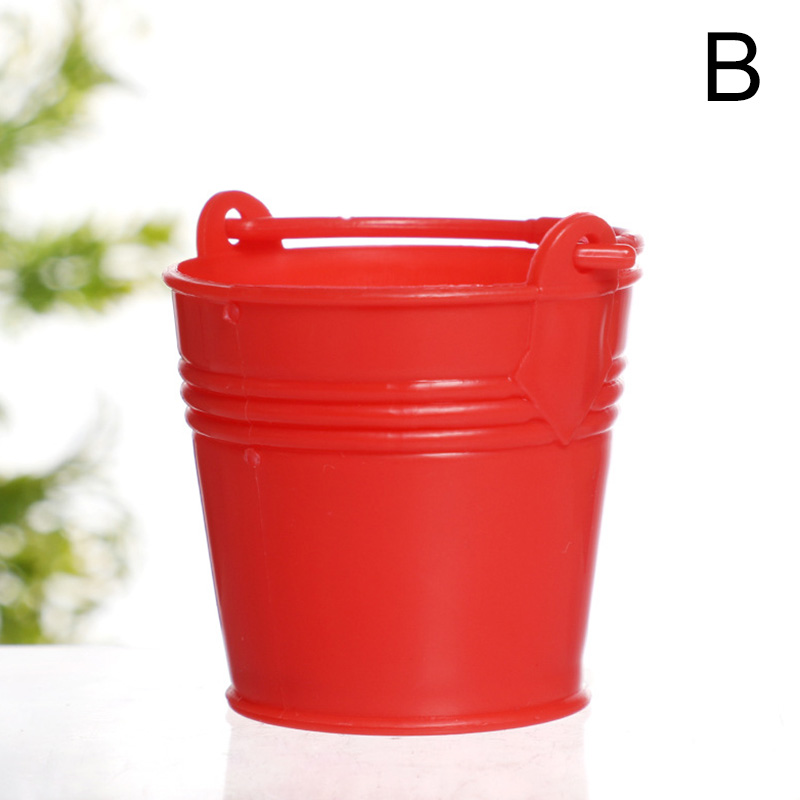Plastic Bucket Home Decoration Ornaments Mini Crafts Desktop Storage Bucket Garden Watering Container Household Water Bucket: B