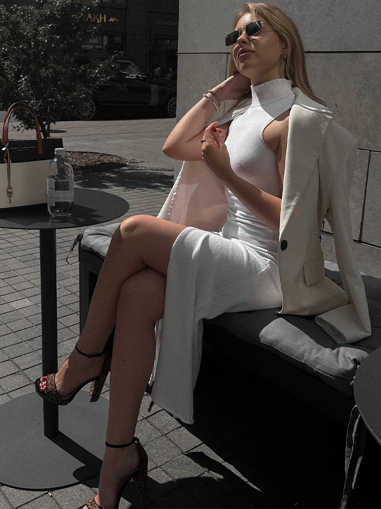 Y2k enkle hvide turtleneck slanke midikjoler til kvinder, sexet sideslids, ærmeløs bodycon vintage kåbe sommer