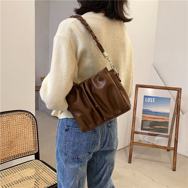 OLSITTI Falten Winter PU Leder Umhängetaschen Für Frauen Kette Einfarbig Schulter Handtaschen Weibliche Reise geldbörsen