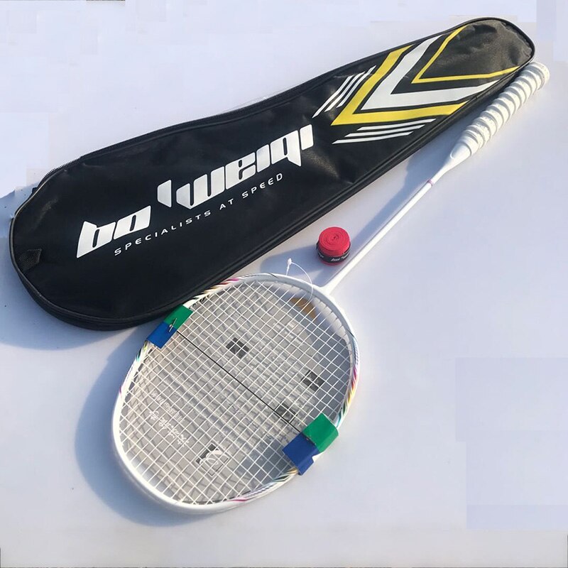 8u profissional 100% raquete de badminton carbono 24-30 lbs g5 ultraleve ofensiva raquete de badminton treinamento esportes com saco: White