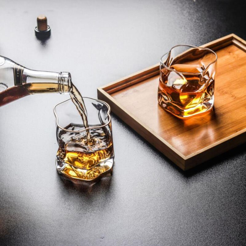 Crumple Whiskey Tumbler Glasses Cocktail Glasses Irregular Folds Verre Vodka Cups Personality Brandy Snifters Iced Mug