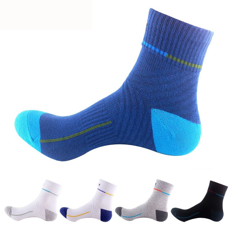 Efterår / vinter 5 par / parti mænds sokker udendørs sports basketball sokker i sokkerne