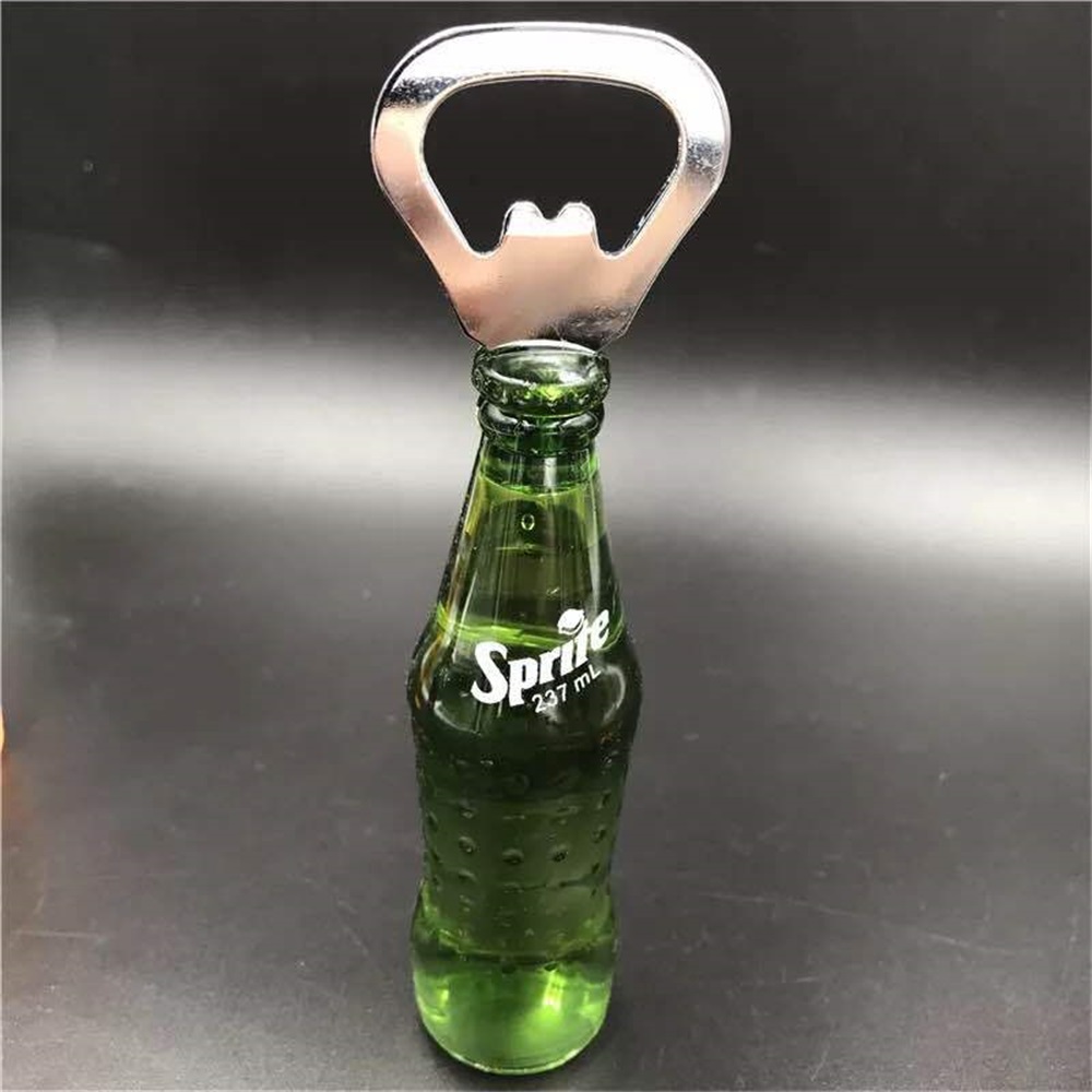3D Koelkast Magneet Simulatie Bier Coke Whiskey Opener Mini Wijn Fles Soda Kurkentrekker Vloeistof Kan Flow Keuken Decor: E