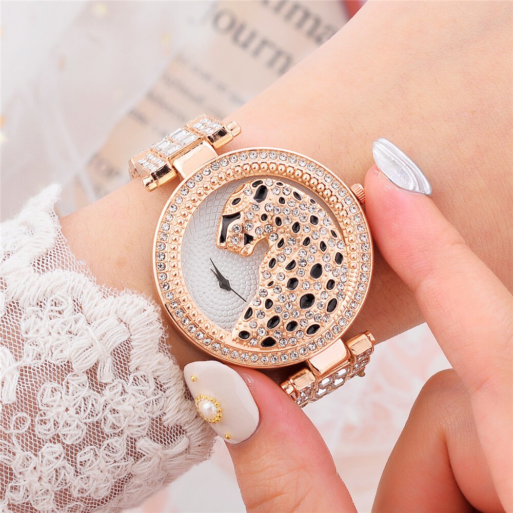 Femmes Rose Or Montre Léopard De Luxe Bling Dames Montre Décontracté Femme Montre À Quartz Cristal Diamant Pour Femmes Horloge