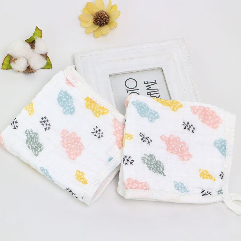 Karikatyrtvättad gasväv fyrkantig handduk sexlagers bomullsväv med kantband hängande spänne baby liten handduk salivhandduk 30*30cm: Moln 1pc