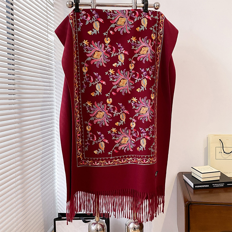 Luxo de alta qualidade bordado cachecol elegante feminino inverno grosso quente pescoço pashmina longa franja cachecóis senhora cobertor xale macio: Vermelho