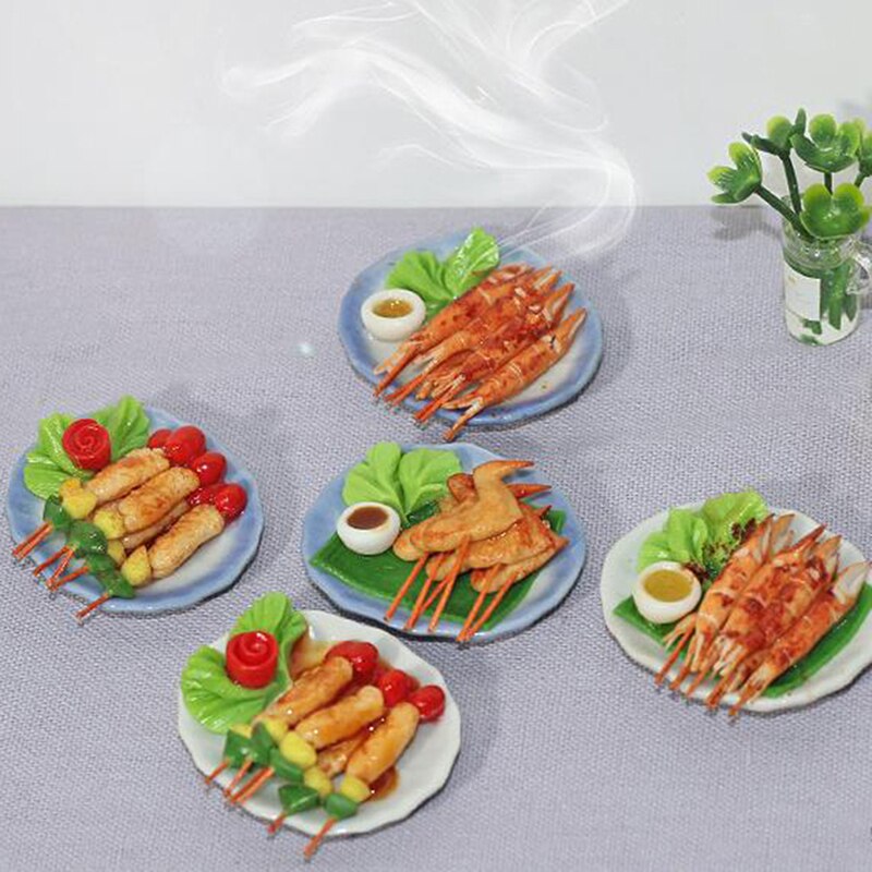 1:12 Accessori casa delle bambole In Miniatura di Simulazione Barbecue Piatto di Decorazione Piatto Mini Barbecue Kebab Vassoio