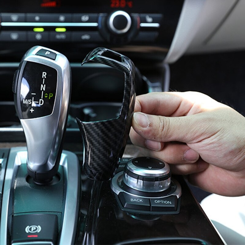 KUNGKIC Koolstofvezel interieuraccessoires auto versnellingspookknop afdekking versnellingspook sticker compatibel met BMW F06 F12 F21 F30 F35 F13 F15 F26 F16 F23 F36 F20 F34 F25 F32 F33 zwart