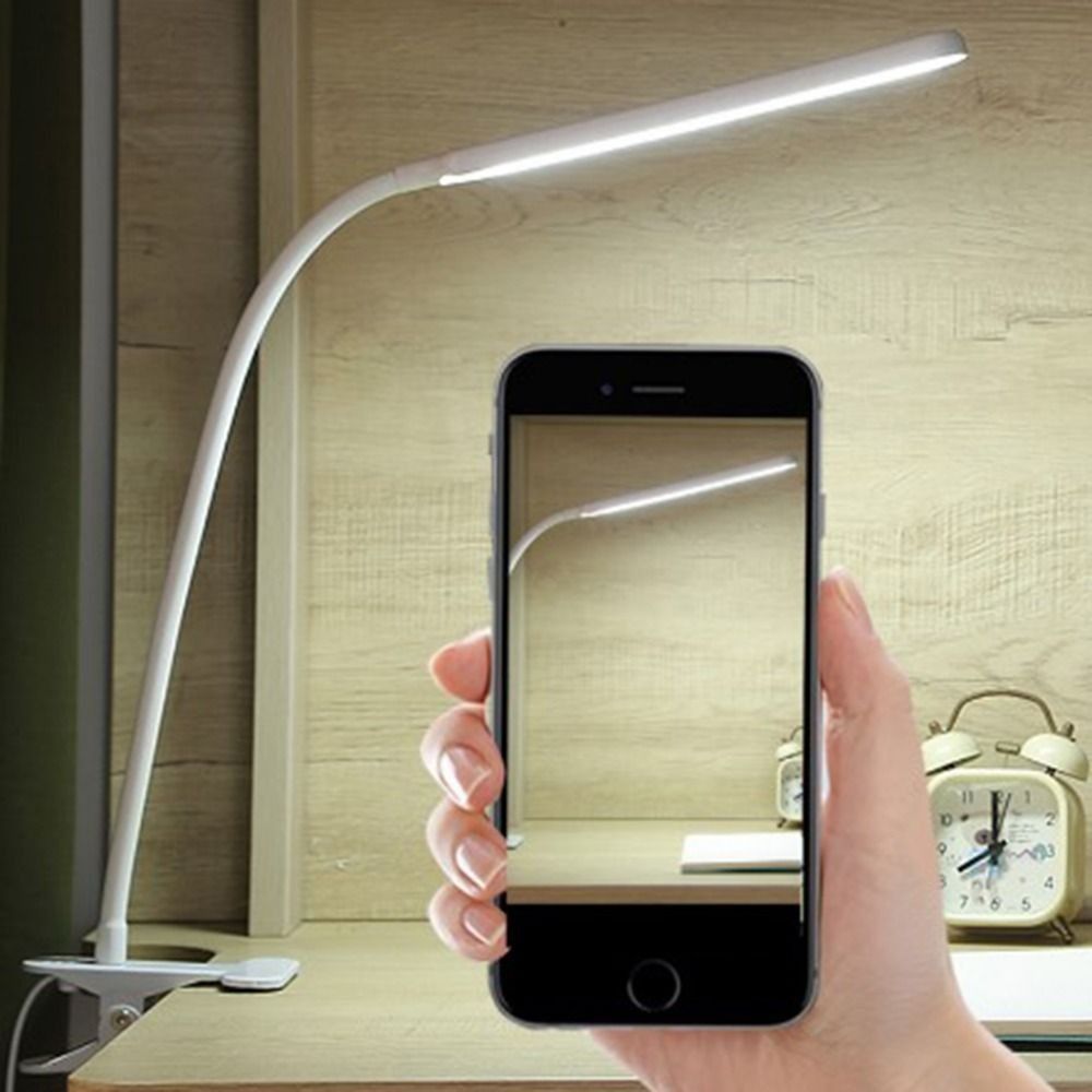 Verstelbare led-bureaulamp met klem, 3 kleuren licht, 10 helderheidsniveaus, leeslamp met klem, dimbare helderheid, usb-voeding.