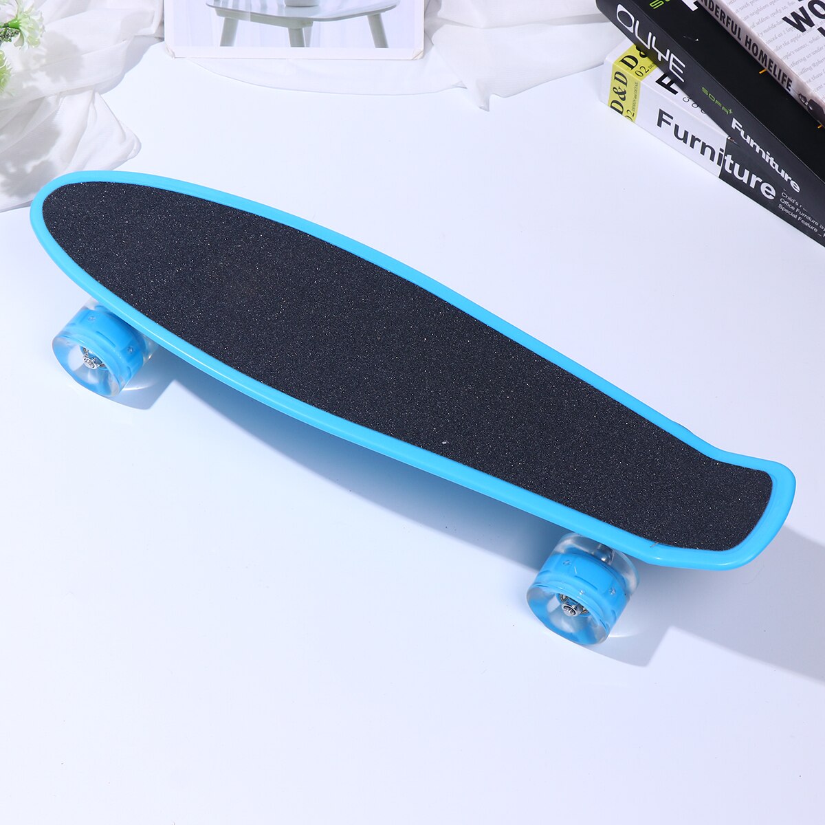 Skateboard Dull Polish Durable 56cm Flashing Four-Wheel Skateboard Slide Plate For Outside Park Outdoor Sport Street Skateboard