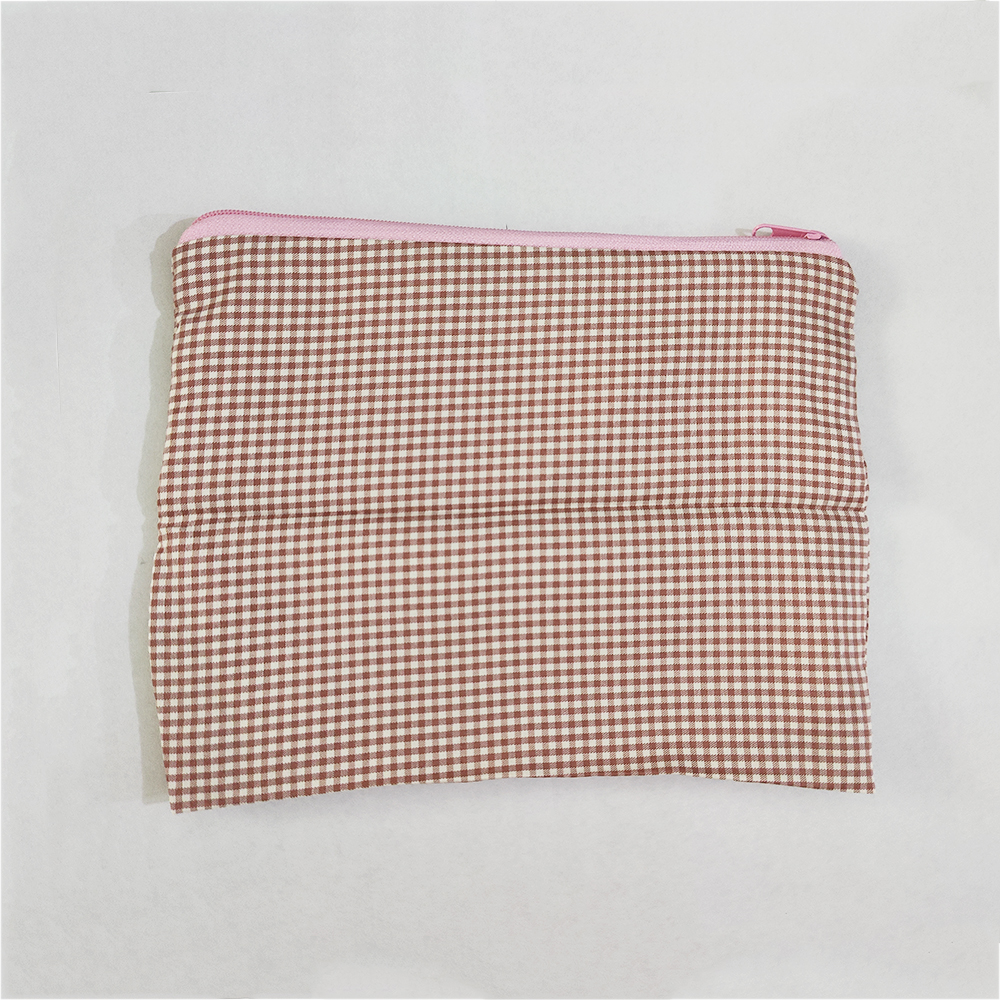 Portable Large Capacity Storage Bag Women Girls Plaid Makeup Bag Cotton And Linen Cosmetic Bag With Zipper Pouch Simple: Pink