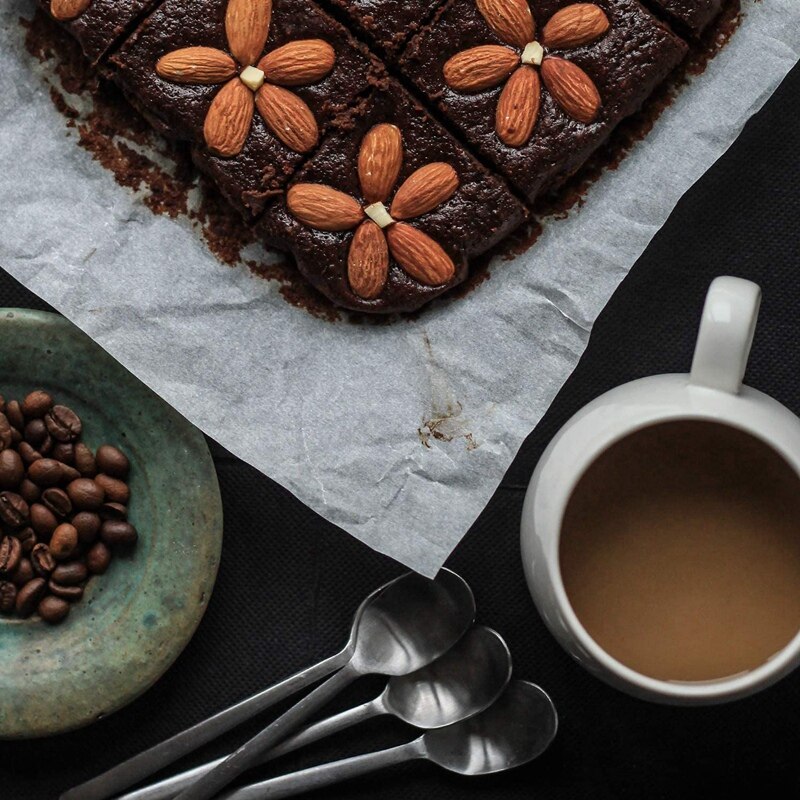 Non-Stick Brownie Pan with Dividers Silicone Spatula,Rectangle Bakeware with Removable Bottom,Slicer Brownie Cake Tray