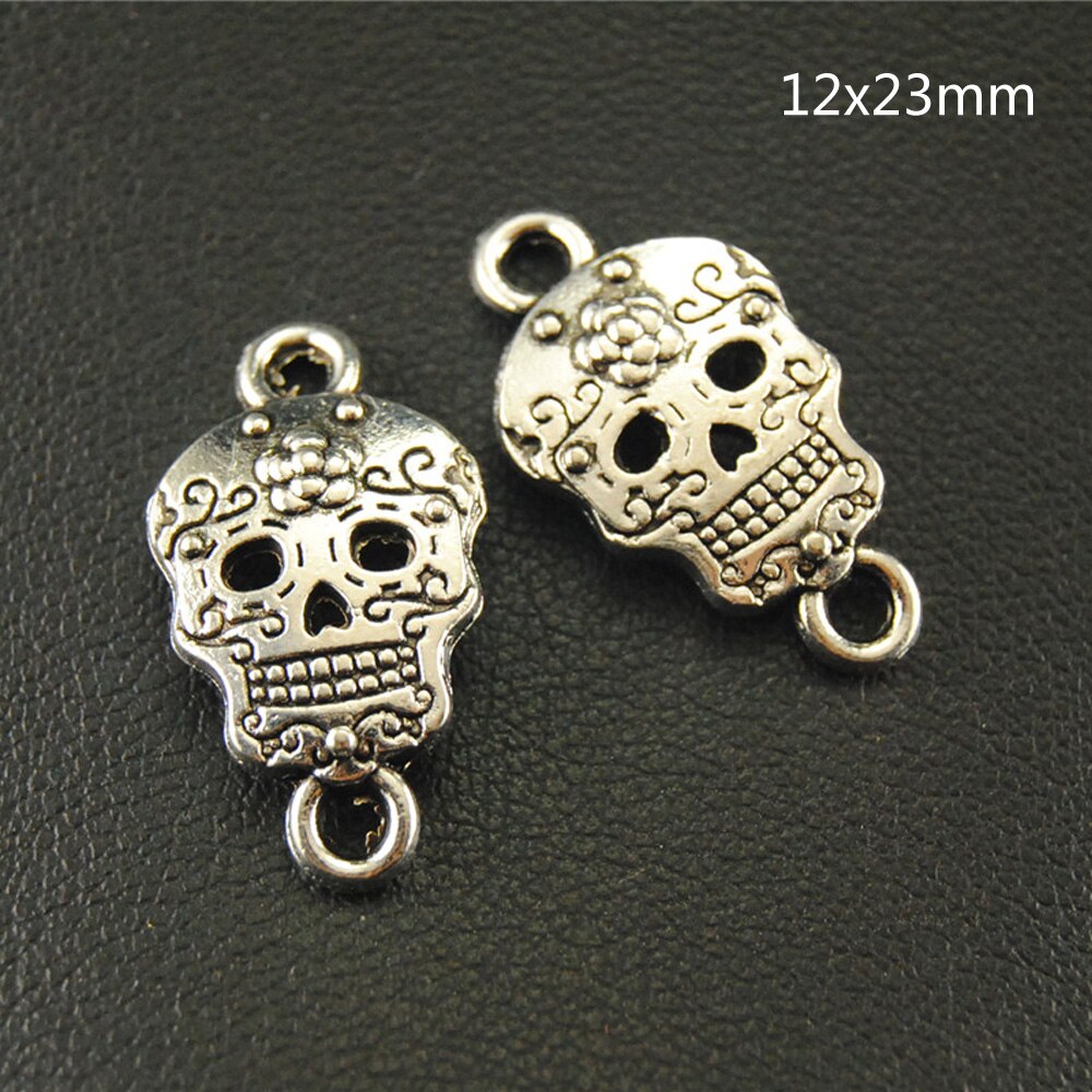 30 stücke Reize Gemalt Gesicht Schädel Stecker Halloween Silber Farbe Anhänger Für DIY handgefertigt Ergebnisse Zubehör: A1575 12X23mm