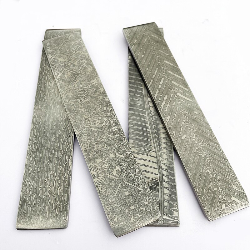modèle VG10 Sandwich damas acier pour bricolage fabrication de couteaux exquis lame de couteau en acier inoxydable vierge a été traitement de la chaleur