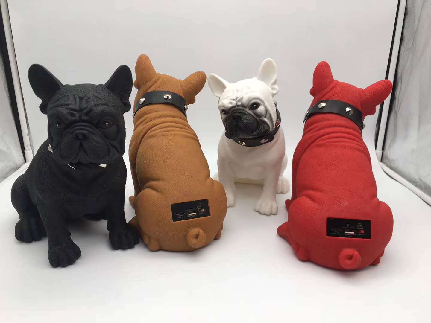 Trådlös bluetooth-högtalare dekorativ bluetooth-ljudpelare bärbar bulldog-musikcenterstöd för hela kroppen aux/tf/usb