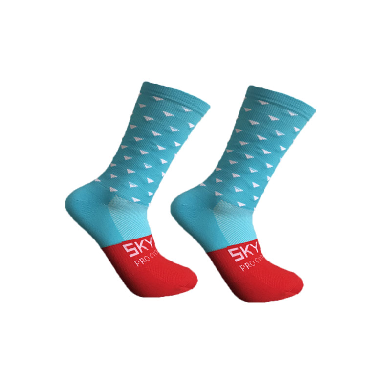 Cykelstrømper mænd kvinder sport udendørs sort hvid åndbare landevejscykler sokker løb udendørs sokker: Himmelblå rød