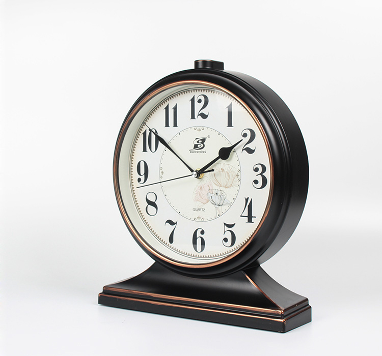 Reloj de mesa clásico retro silencioso de 12 pulgadas, reloj de sobremesa Quart, decoración creativa para el hogar, fácil de leer y funciona con batería