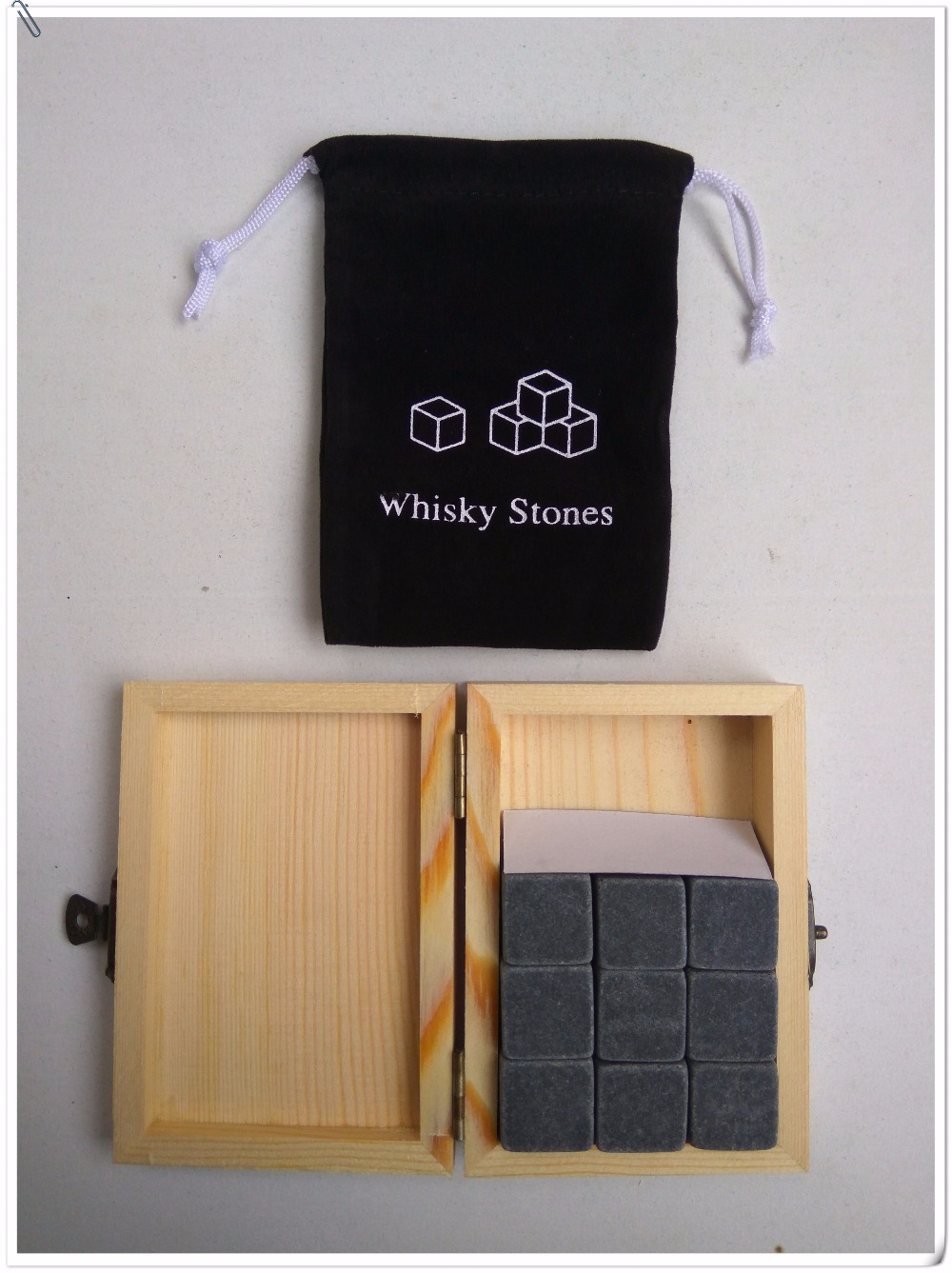 3 kleuren 9 stks/set Whiskey Stones met houten doos + fluwelen tas whisky whiskey rotsen stenen kubus steen houten doos