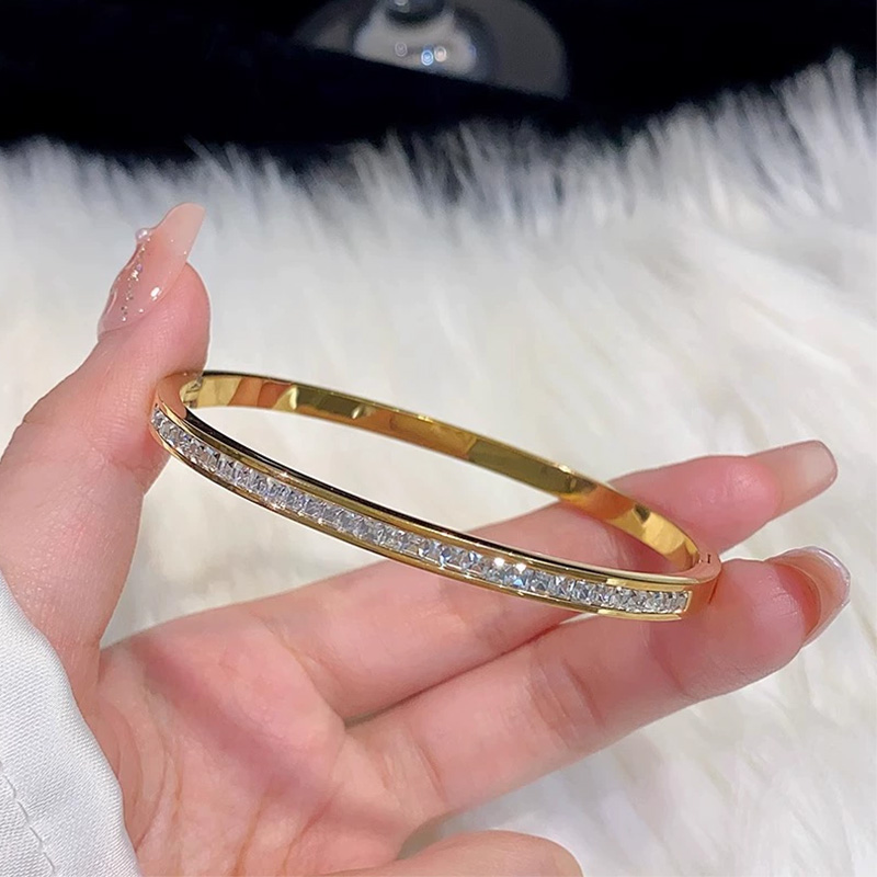 Luxury Gold Plated Bangles Jewelry Women's Hand Bracelet Stainless Steel Bangle for Women Accessories Mother's Day: Rodio plateado