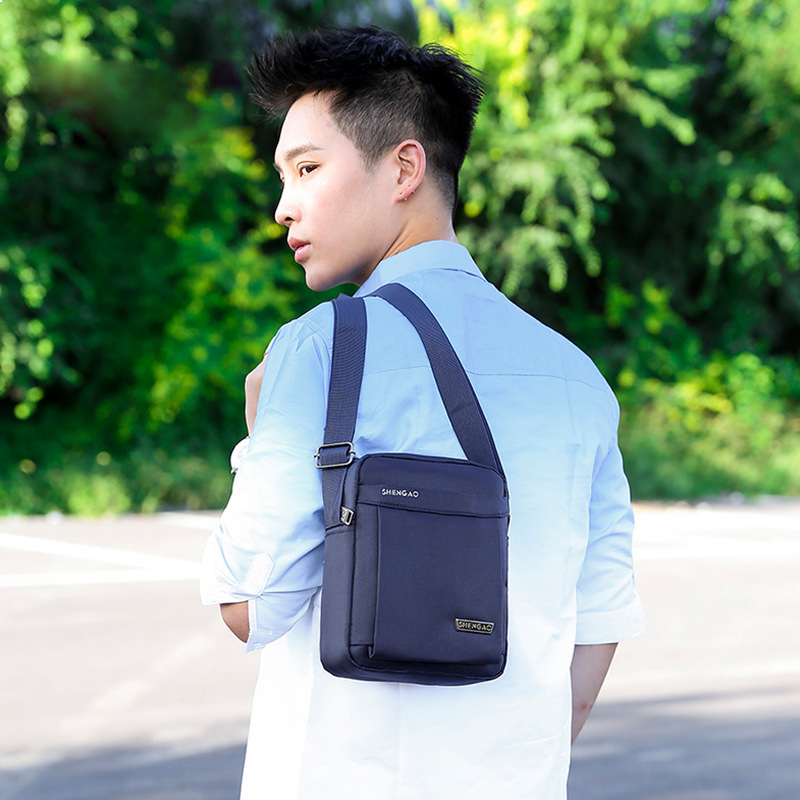 IVOTKOVA hommes sac de messager étanche hommes sac à bandoulière petit Nylon fermeture éclair sac bandoulière pour hommes sacs à main directe