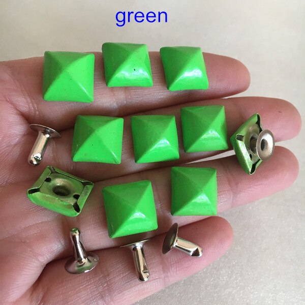 Jeux de 100 clous de Rivet peints | Clou à Rivet carré, pointe à Rivet pyramide ronde avec Base, Rivet pour vêtements, bricolage, choisir vos couleurs, 12*12mm: green