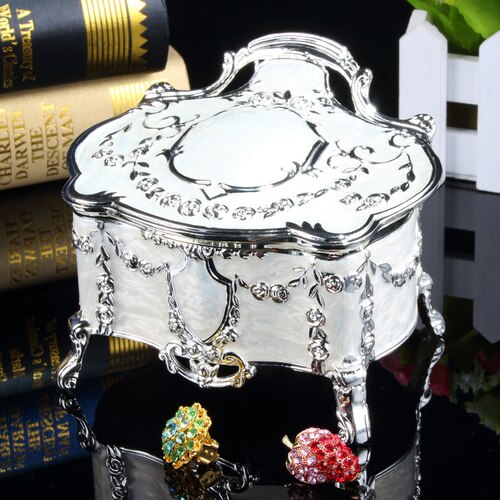 Ryssland europeisk kunglig prinsessa smyckeskrin smyckeskrin hög silvervit metall plasttillbehör få ett fodral: 6.8 x 5.3 x 5.5 / 2