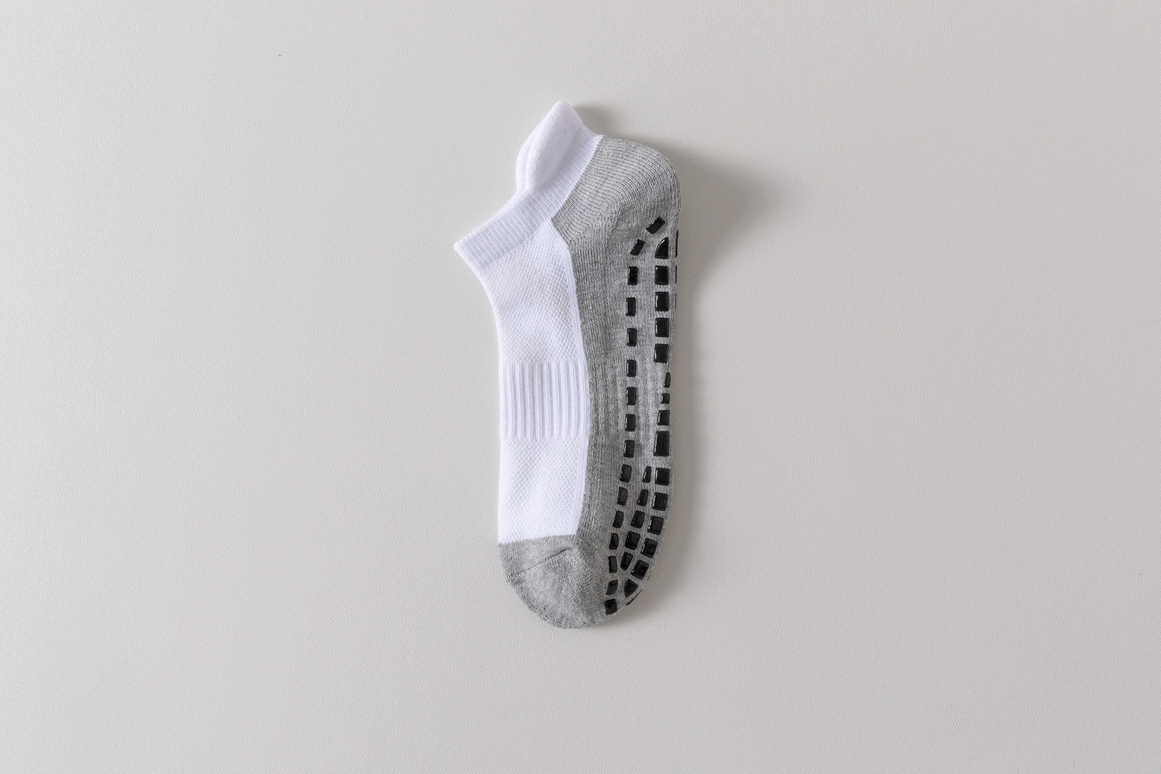 Voetbalsokken, verdikte handdoeksokken, basketbalsokken met korte buis voor heren, antislip- en slijtvaste sportsokken van siliconen: WHITE