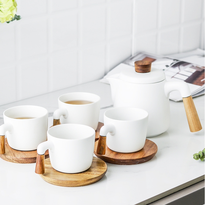 and Simple Japanese Tea Set Ceramic Teapot Wooden Handle Afternoon Tea Set Ceramic Tea Set Fine Bone China Tea Sets