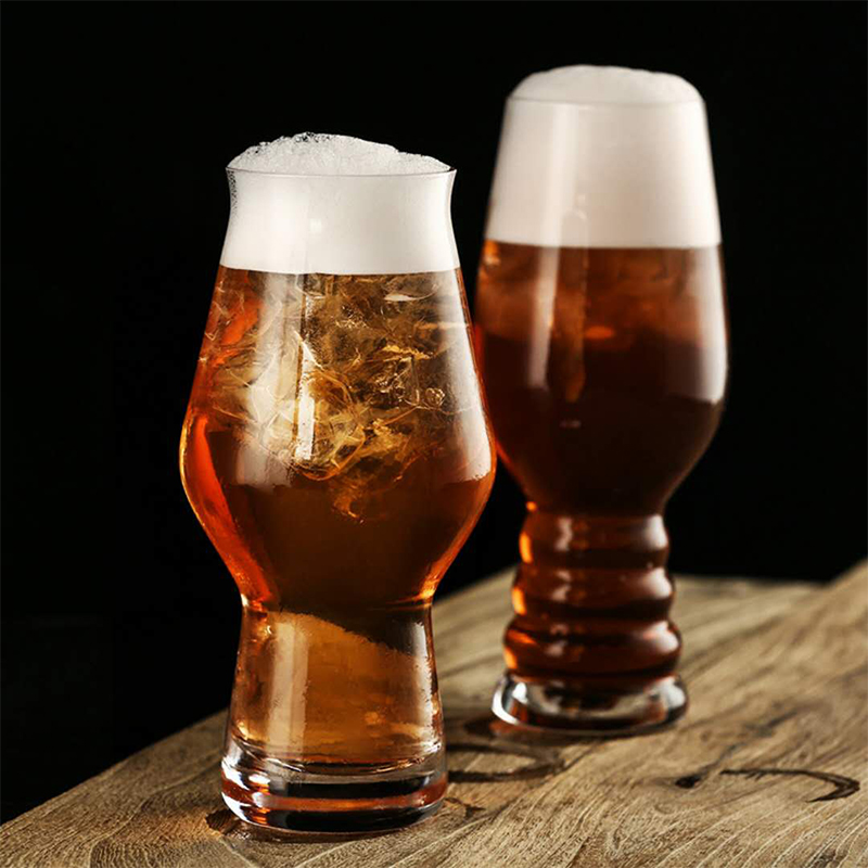 Set  of 2 17 ounce blyfritt kristall ölglas handgjorda blåsta ölglas för familjefest bar 500ml kapacitet