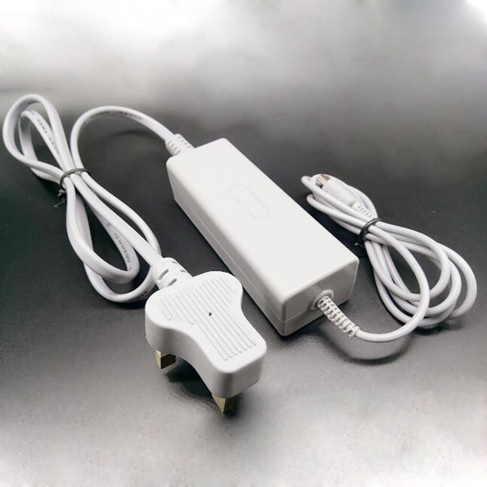 Ac-oplader en stroomadapter voor de wii u-console met gamepad (uk-stekker)