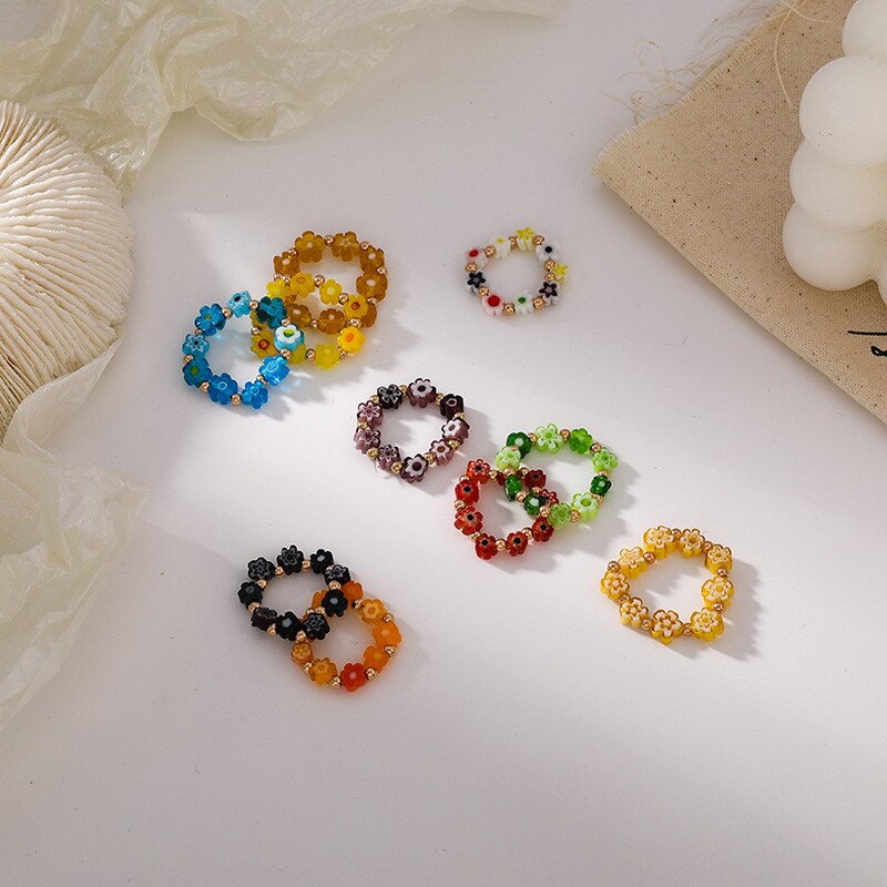 Bohemen Handgemaakte Retro Bloemen Kralen Elastische Ring Voor Vrouwen Multi Color Kleurrijke Trendy Vinger Ringen Sieraden Accessoires