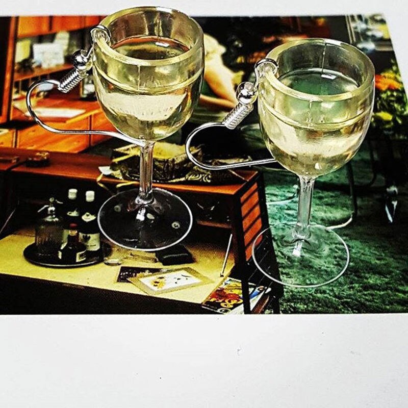 Pendientes de copa de vino tinto para mujer, colgantes con personalidad a la , aretes de tuerca de Goblets de vino tinto, de joyería: White Wine Glass