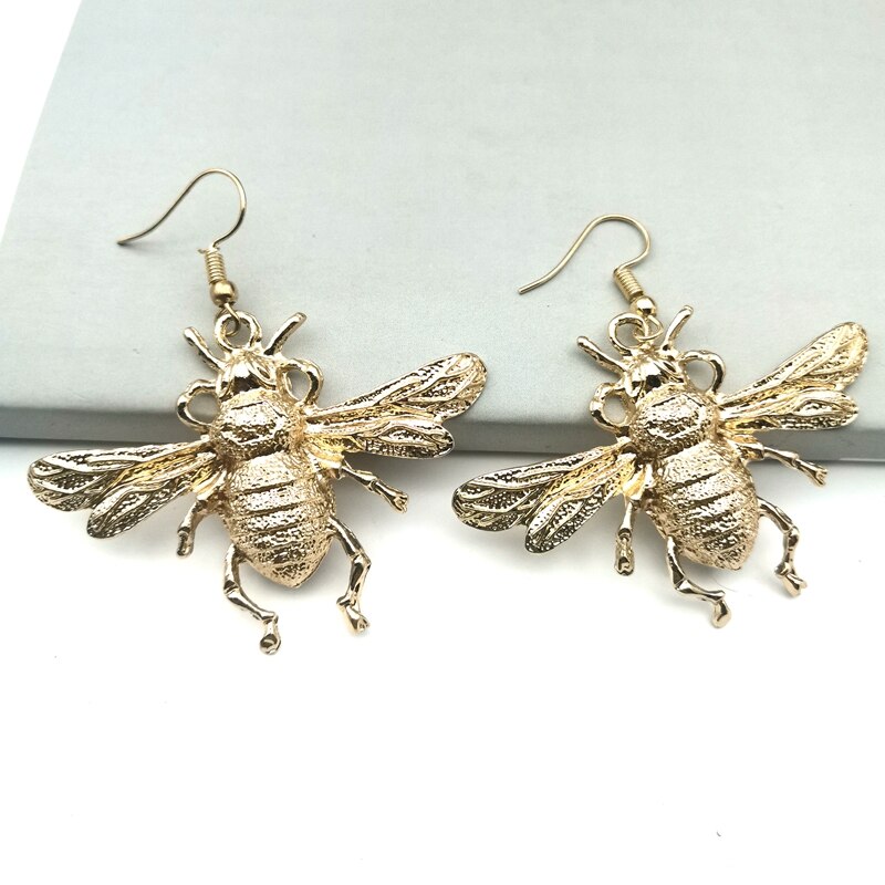 ! ! !grote bijen statement oorbel, victoriaanse bijen oorbellen in vintage stijl, hommels, bijenliefhebber, unieke oorbellen: Default Title