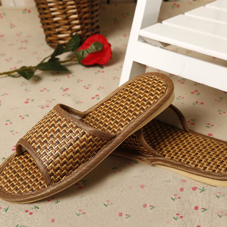 Zapatos de bambú hechos a mano para hombre y mujer, sandalias de paja, chanclas de interior cómodas