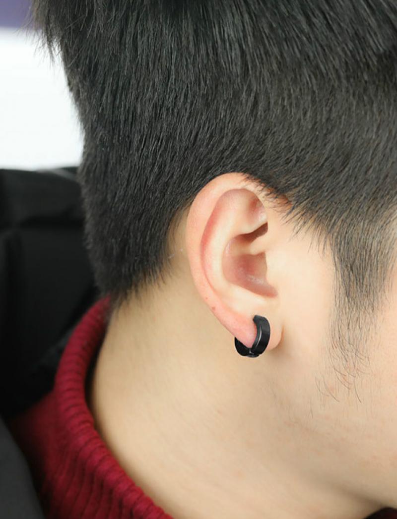 1 @ versión Punk, pendientes antialérgicos para hombre, Pendientes colgantes de acero de titanio, clavos para las orejas sin agujero