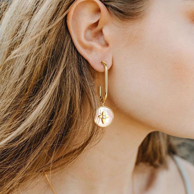 Natuurlijke ronde witte schelp moeder ketting overdreven gouden bloem ot type ster dikke ketting