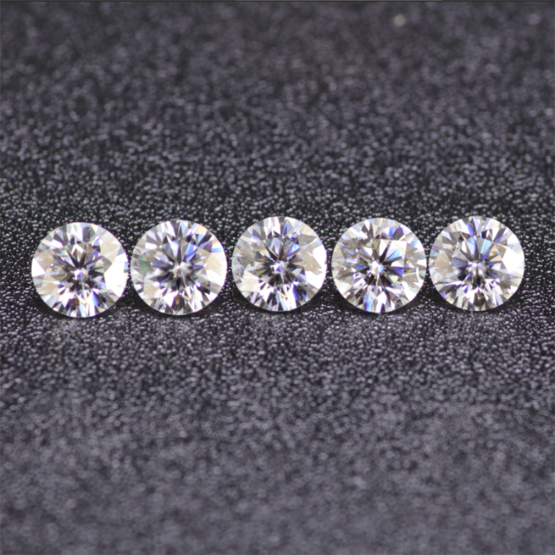 Looks Like Real Diamond Small Size Moissanite D Color 1mm 0.005ct*219pcs/Pack Price For Ring Side Stone